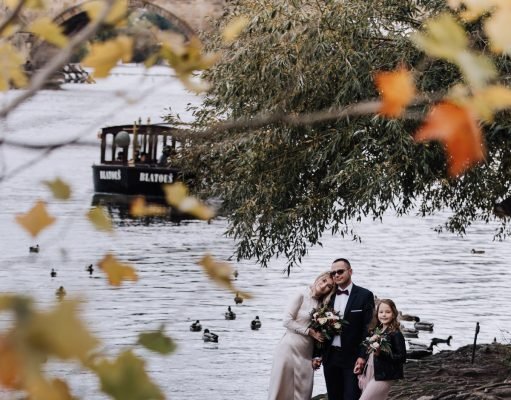 Polish Couple Wedding Photoshoot in Prague with Autumn Colors