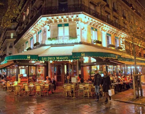 Paris’s Cozy Cafés for Proposals: Romantic Settings in Charming Parisian Cafés and Restaurants