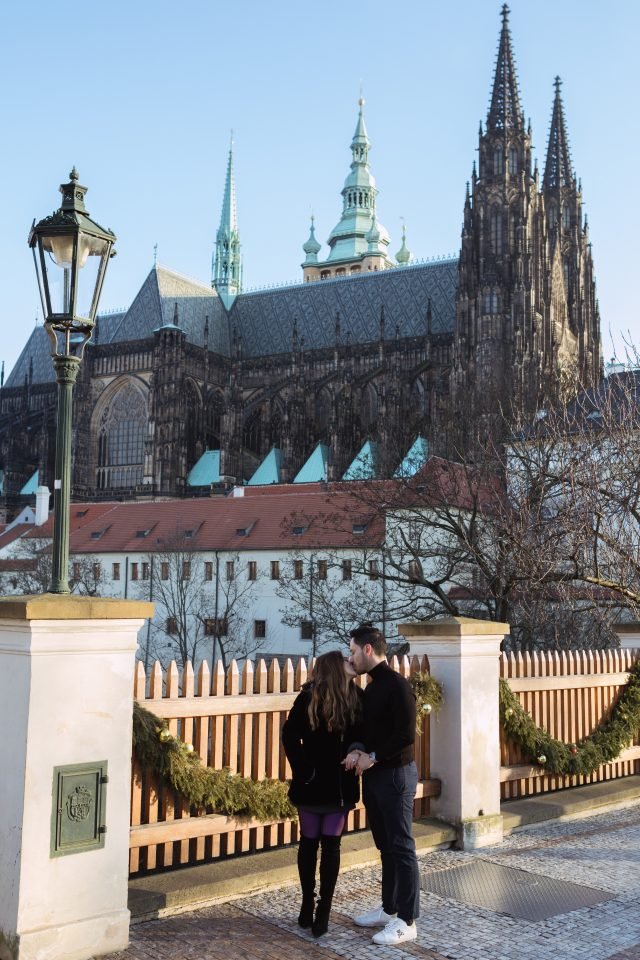Best Pre-Wedding Photoshoot Locations in Prague