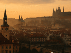 Best Photographers in Faralya – Sunset & Clifftop Shoots