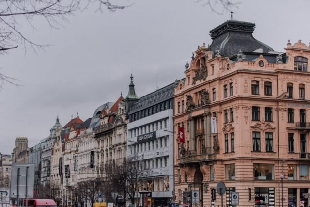Wenceslas-Square-prague-baroque-architecture-3-1024x683-1 Wenceslas Square, Prague