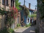 Photographers in Cumalıkızık: Ottoman Village Photoshoot Guide Cumalıkızık