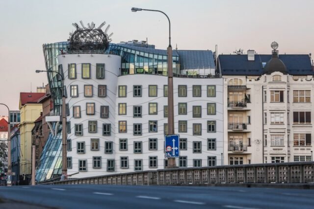 Dancing House, Prague