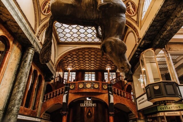 prague-upside-down-horse-cine-lucerna-mustek-5-1024x683-1 Upside-Down Horse in Prague