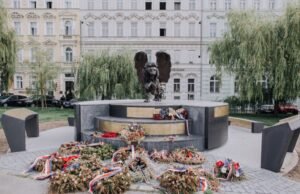 Winged Lion Memorial in Prague: History and Photo Tips Winged Lion Memorial in Prague